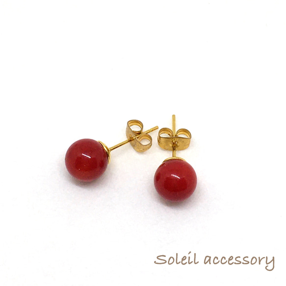 人気⭐︎再販多数508【赤珊瑚】天然石一粒ピアス＊8mm 1枚目の画像