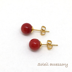 人気⭐︎再販多数508【赤珊瑚】天然石一粒ピアス＊8mm 2枚目の画像