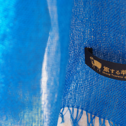 ベルギーリネンの手織りストール【ブルー・無地】 3枚目の画像