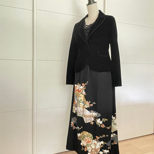 大人可愛いセレブ着物スカートフリーサイズ黒留袖着物リメイクロングスカート6251 訳あり】黒留袖着物リメイクウエストゴムロングスカート送料無料