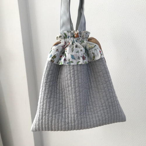 ヌビキルトとリバティの 小さめ巾着バッグ 巾着バッグ toko.toko