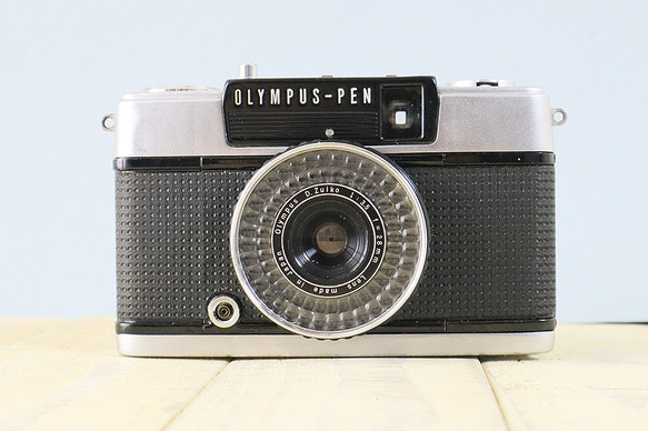 【美品】OLYMPUS PEN EE-3 フィルムカメラ　オリンパス 整備済・完動品】 OLYMPUS PEN EE-3 オリンパス（【OLYMPUS