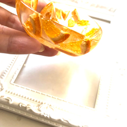 オレンジのハート型の器♡♡ドライフルーツを詰め込んだかわいい小物入れ♡そのまま飾ってもかわいい♡♡レジンのお皿、トレイ 6枚目の画像
