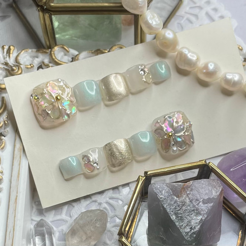 サイズオーダー♡パステルフラワーシェルフットネイルチップ グリーン  