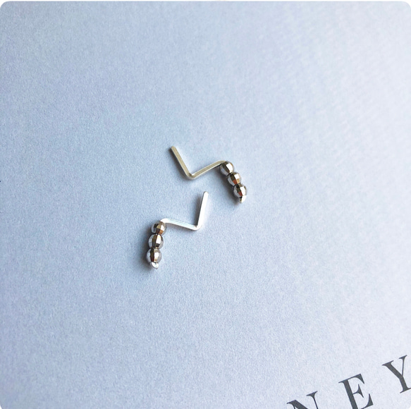 silver925】つけっぱなしOK! 極小ドロップピアス／雫 ミニピアス Z