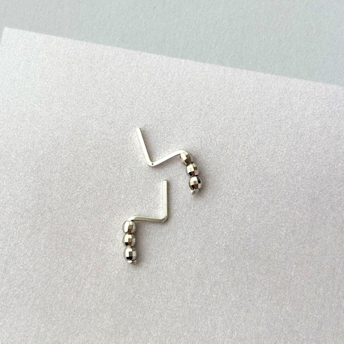 silver925】つけっぱなしOK! 極小ドロップピアス／雫 ミニピアス Z