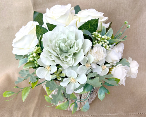 アーティフィシャルフラワー ホワイトローズ 薔薇 アレンジ　花瓶付き 501c47e91e1507bd9cd7b56f6753b9