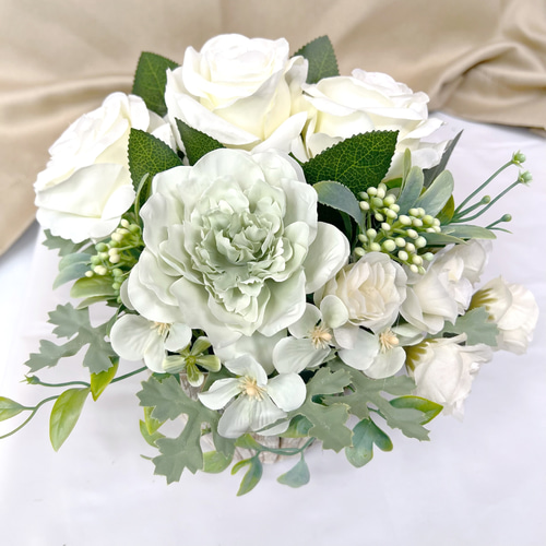 白磁薔薇細工花入時代物