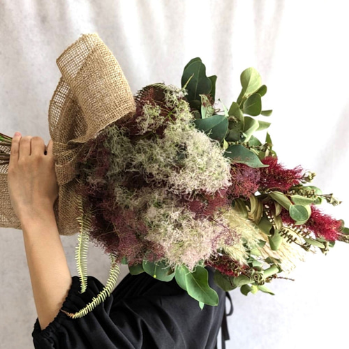 スモークツリーとユーカリ パンパスグラスのハンサムドライフラワー