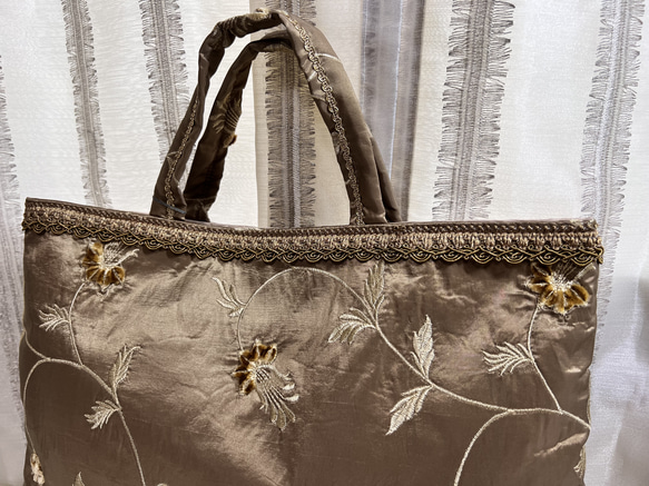 フランス製シルク刺繍バッグ 