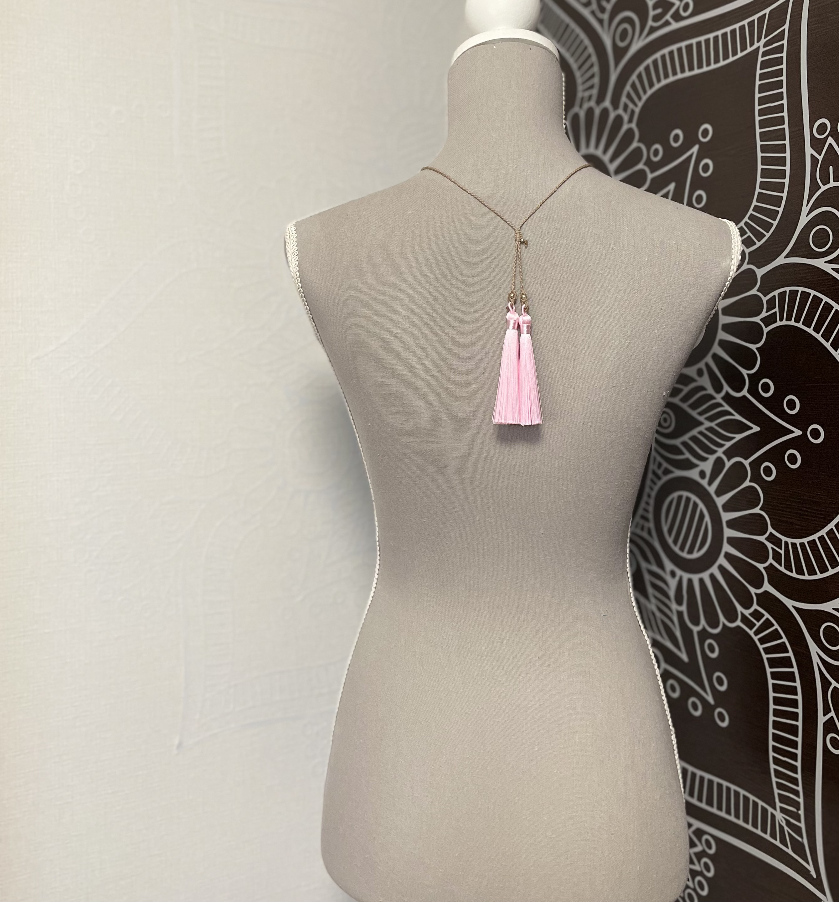 『姫』高品質ローズクォーツマクラメペンダントネックレス