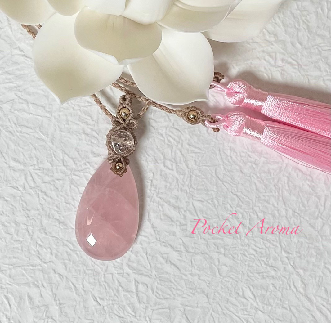『姫』高品質ローズクォーツマクラメペンダントネックレス