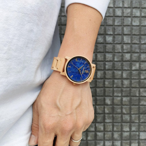 【木製腕時計】EINBAND Reise ラピスラズリ × メイプルウッド  木の時計 ウッド【40mm】 9枚目の画像