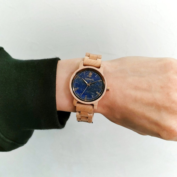 【木製腕時計】EINBAND Reise ラピスラズリ × メイプルウッド 木の時計 ウッド【32mm】 9枚目の画像