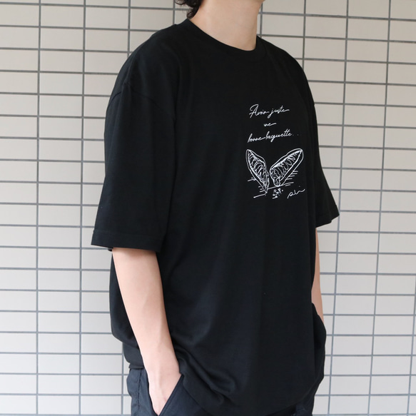 バゲット柄　BIG【Tシャツ】白 4枚目の画像