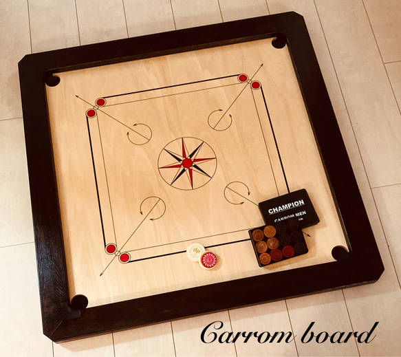 キャロムボード（Carrom board standard size） 1枚目の画像