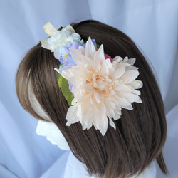 フラワーカチューシャ　アイボリー系　花のヘアアクセサリー 12枚目の画像