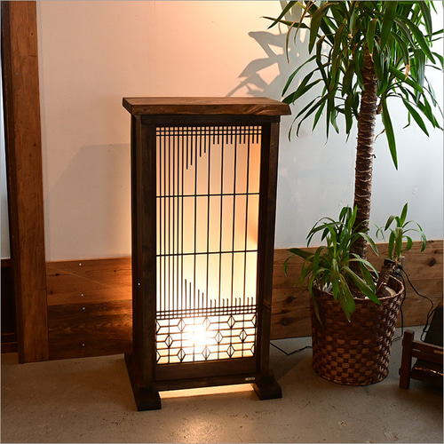 ヴィンテージ照明　工芸品　行燈　古道具　フロアライト　和　昭和レトロ ヴィンテージ照明 工芸品 行燈 古道具 フロアライト 和 昭和レトロ