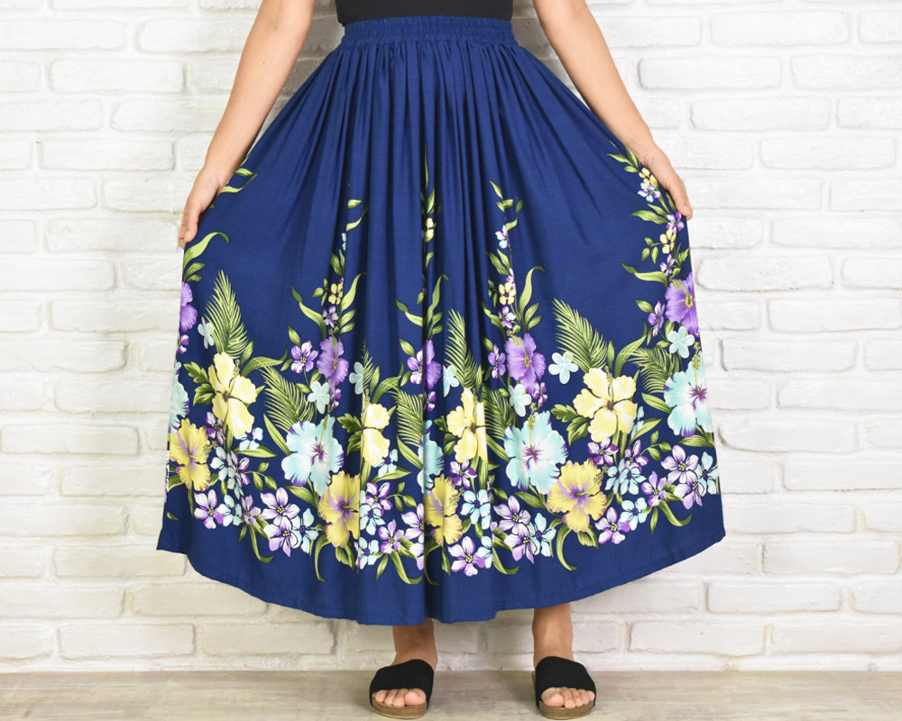 ハイビスカス柄フレアスカート