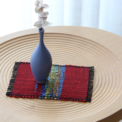 《おうち時間を楽しむ》おしゃれな手織りコースター　 レッドブルーイエロー/ティータイム/敷物 3枚目の画像