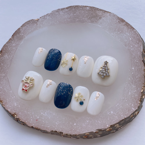 クリスマスネイル / トナカイ 白 紺 ネイビー 韓国 雪 クリスマス