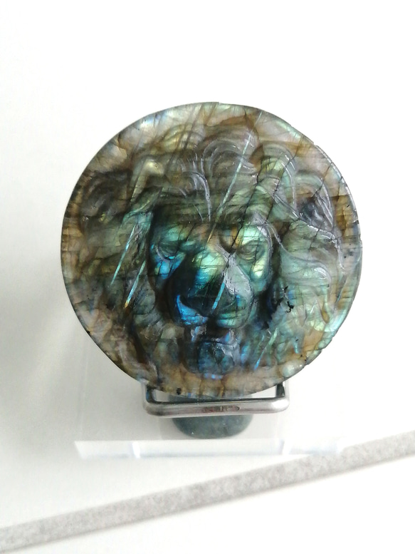 天然ラブラドライト[tlPUJ]ライオン彫刻 マダガスカル産【式神