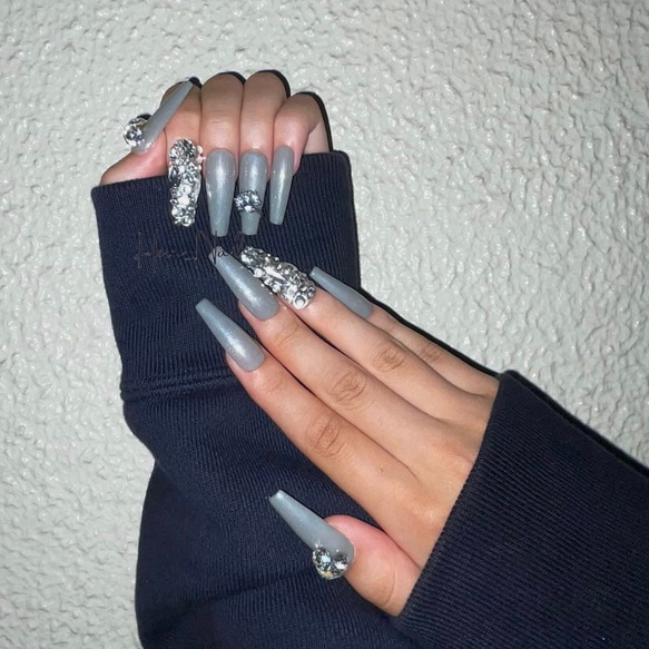 チップ種類、カラー変更可能》グレー指輪パーツシンプルギャルネイル