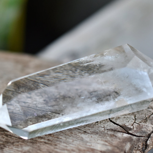 エンジェルラダー　クォーツ　ポイント　原石　鉱物　水晶　天然石　クリスタル エンジェルラダー クォーツ ポイント 原石 鉱物 水晶 天然石