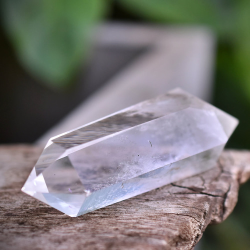 両剣水晶☆エンジェルラダーインクォーツポイント 原石s851 天然石