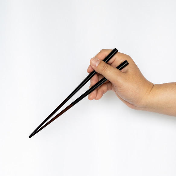 漆塗りのお箸【23cm 標準的な長さ】四角 黒 日本製 5枚目の画像