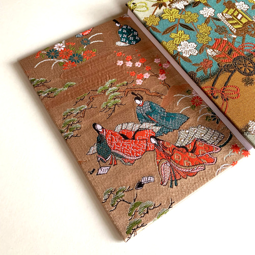 平安貴族御所車』 金襴織物御朱印帳 B6 大判サイズ 平安絵巻物 平安