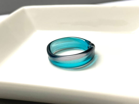 『バイカラーリング』リング　パープル×ブルーグリーン　ガラスリング　ガラスの指輪16号（内径18mm） 7枚目の画像