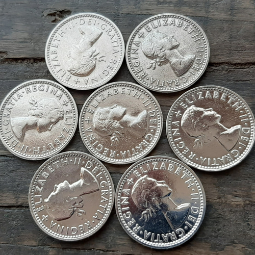 100コインセット シックスペンス イギリス ラッキー6ペンス 英国コイン本物 100コインセット シックスペンス イギリス ラッキー6ペンス 英国コイン本物