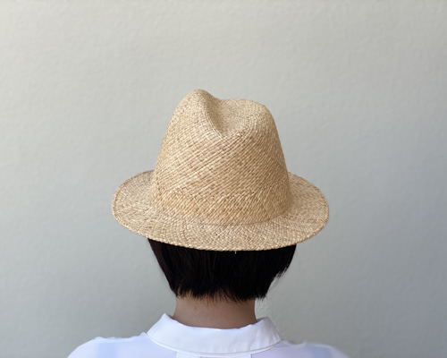 ブタさん　麦わら帽子 ブタさん 麦わら帽子