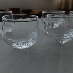 吹製玻璃 玻璃六角形 氣泡 漩渦 第8張的照片