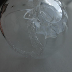 吹製玻璃 玻璃六角形 氣泡 漩渦 第13張的照片