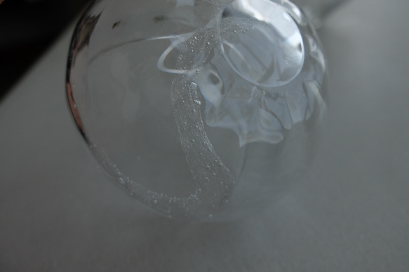吹製玻璃 玻璃六角形 氣泡 漩渦 第13張的照片