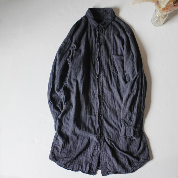 gauze long shirt jacket /草木染め ダブルガーゼロングシャツ 消炭色 ログウッド染め 1枚目の画像