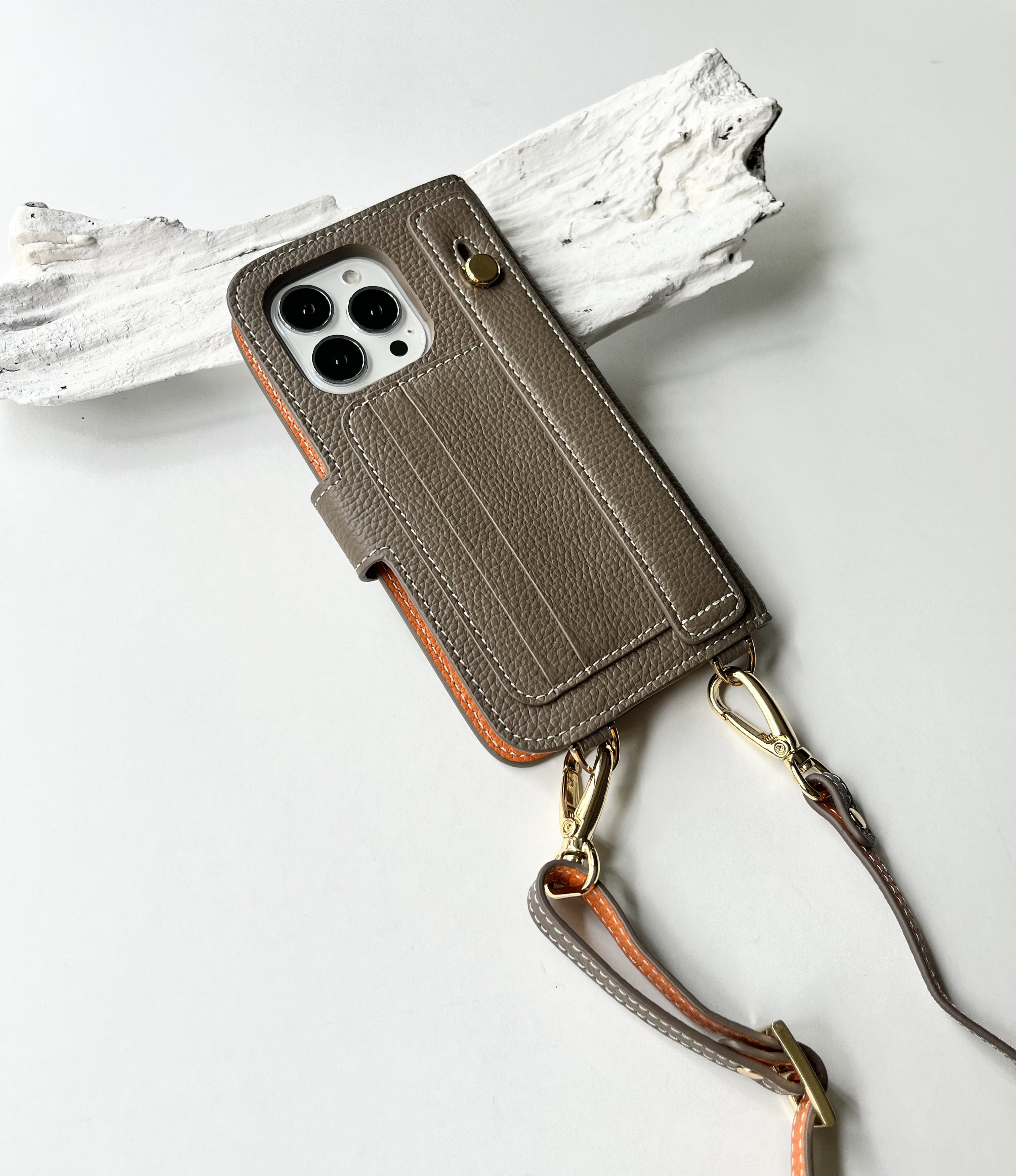 手帳型スマホケース バイカラー　本革　名入れ可　カード収納　ハンドベルト付き　ショルダー付き　　　レザー