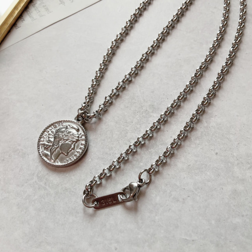 M.U.L. 　　メダルネックレス　　マッドシルバー メダイのシルバーチェーンネックレス/重ね付け コイン メダル 金属