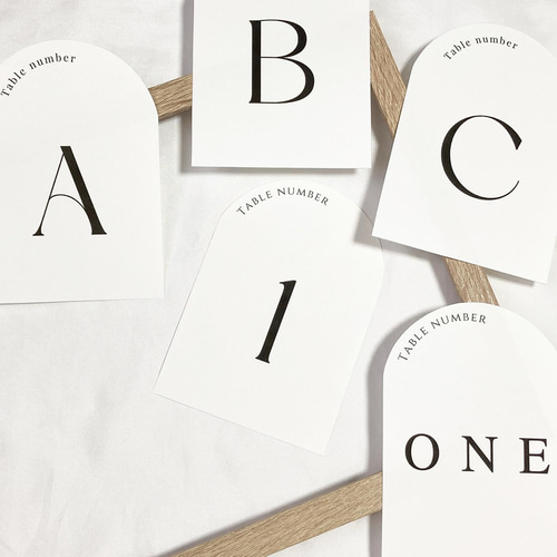 100円/1枚 アーチ型 テーブルナンバー【A/1/ONE】 6枚セット 席札