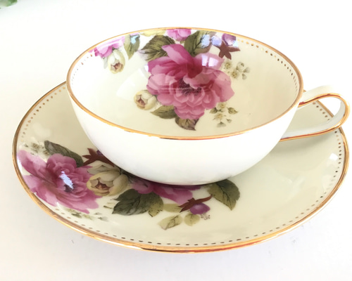 廃盤/激レア★/ゴールドラベル　ミスタークリスマス ティーカップ★ 54285adc4f402adb9acf31de23148a