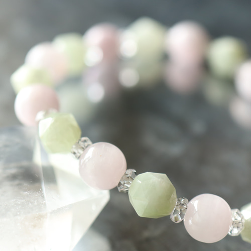 ☆プレミアムブレス☆クンツァイト：10ミリ＆ヒデナイト：8ミリ（丸玉