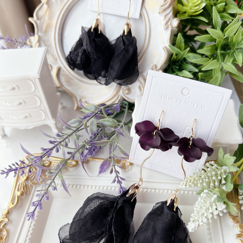 大人可愛い❣️大ぶり♡ラベンダー色 冬のフラワー樹脂ウサギちゃん