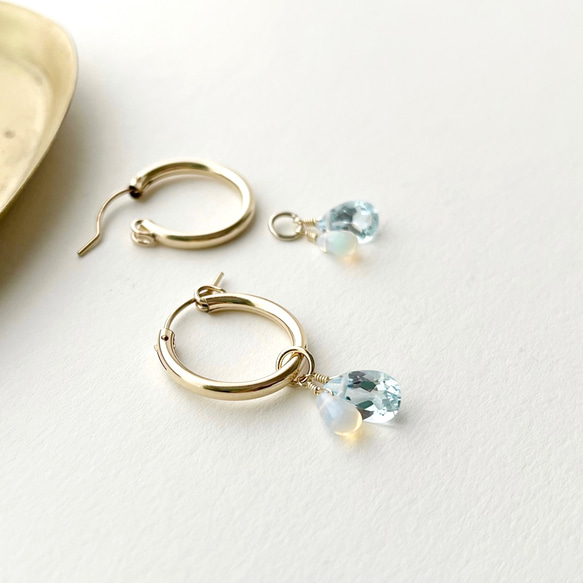 スカイブルートパーズとエチオピアンオパールの【チャーム】【ピアス  