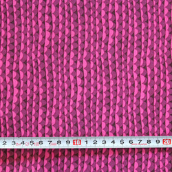 カットクロス Windham Fabrics / Atlantis 53343-8 Ripple Fuchsia 4枚目の画像