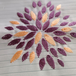 刺繍半衿 むじな菊 絽 4枚目の画像