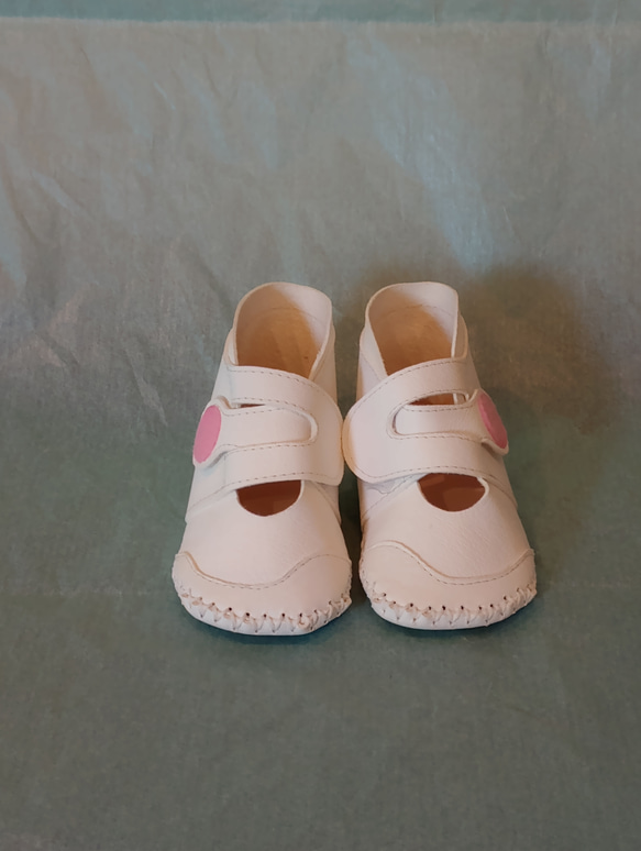 靴職人が作った親子想いのベビープレシューズ 2枚目の画像
