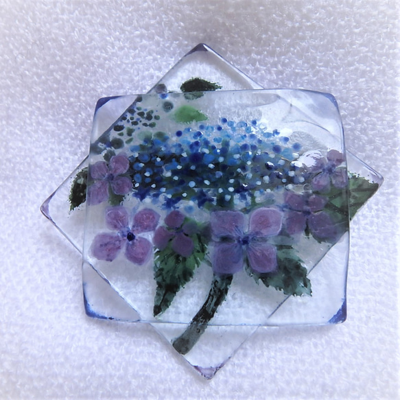 「額紫陽花 -gakuajisai-」GLASSブローチ　透明　アクセサリー　野草　野の花 4枚目の画像