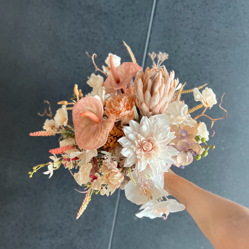 胡蝶蘭 ピンク ボルドー　アーティフィシャルフラワーブーケ　ウェディングブーケ 胡蝶蘭 ピンク ボルドー アーティフィシャルフラワーブーケ